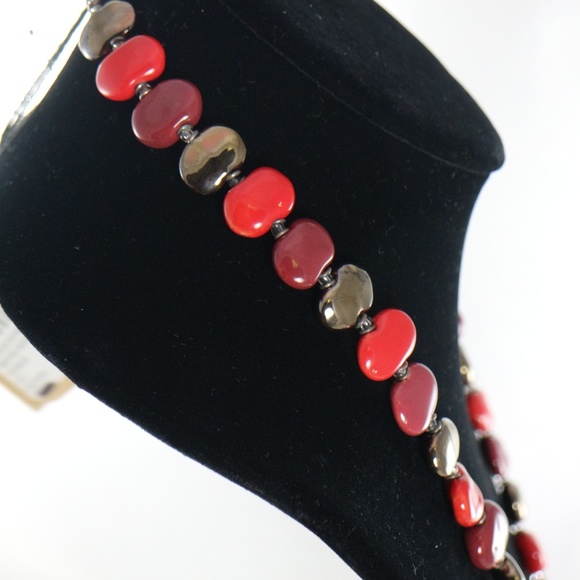 KAZURI Shale 'Dutch' 18 inch Hand-Made Necklace - Picture 3 of 5